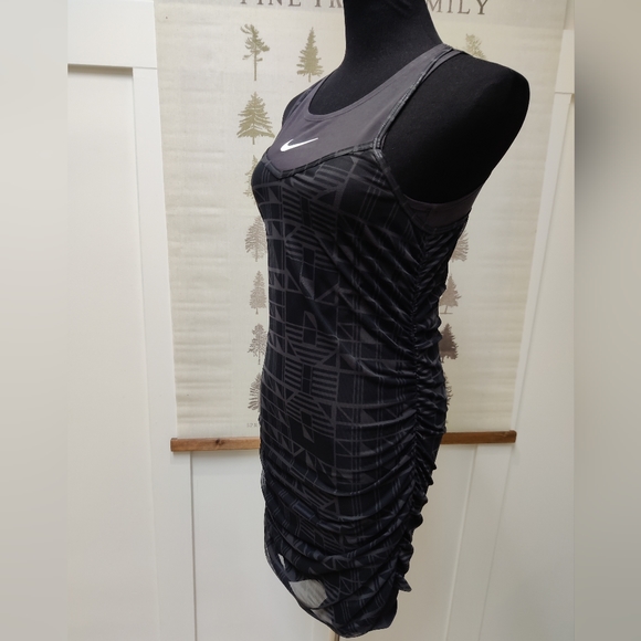 Nike Dress - Small NWT - Picture 7 of 8